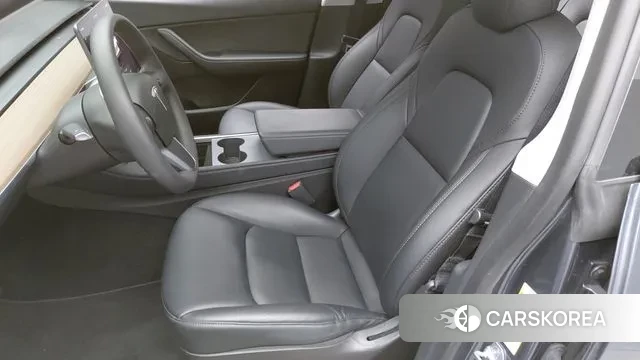 Tesla Model Y 2022 Серый из Кореи, фото 2