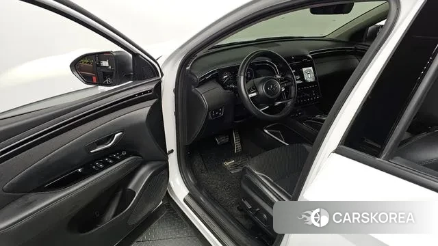 Hyundai Tucson Hybrid (NX4) 2022 Белый из Кореи, фото 2