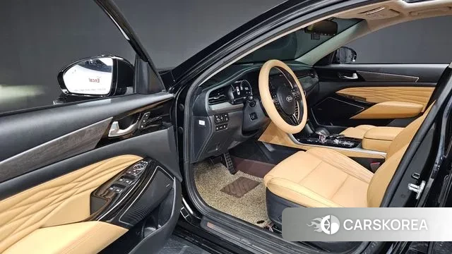 Kia K7 Premier 2021 Черный из Кореи, фото 2
