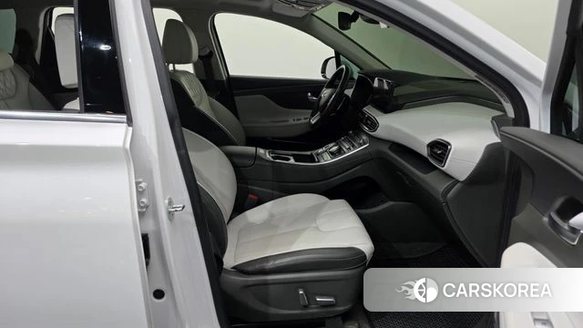 Hyundai The New Santa Fe 2022 Белый из Кореи, фото 2