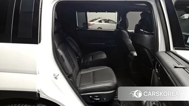 Hyundai Santa Fe (MX5) 2024 Белый из Кореи, фото 2