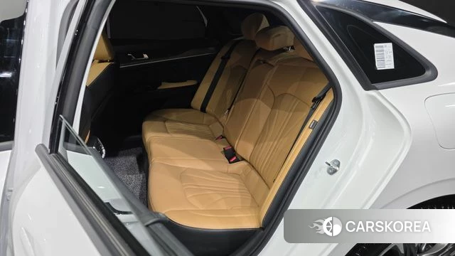 Kia K5 3rd generation 2023 Белый из Кореи, фото 2