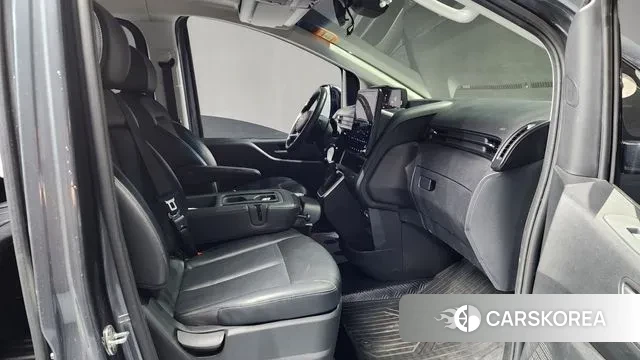 Hyundai Staria 2021 Серый из Кореи, фото 2