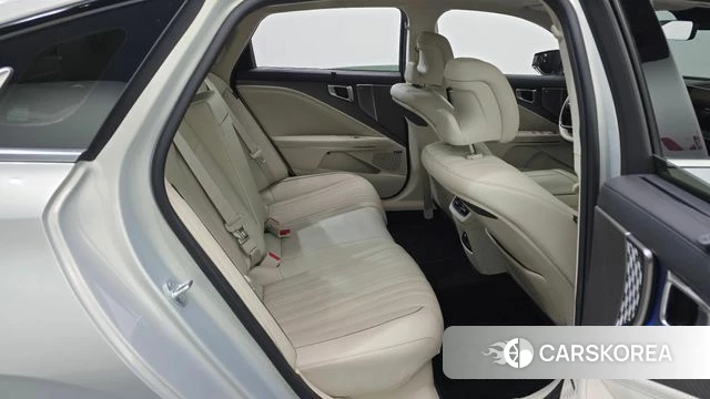 Kia The New K8 Hybrid 2024 Серебристо-серый из Кореи, фото 2