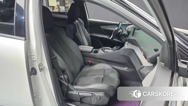 Peugeot 3008 second generation 2020 Белый из Кореи, фото 2