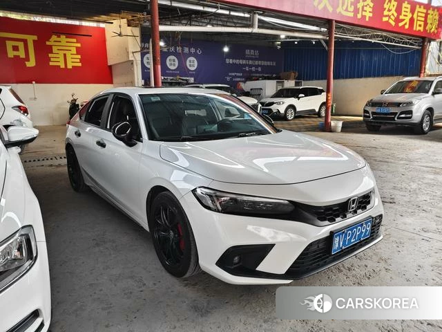 Honda Civic 2023 Белый из Китая, фото 2