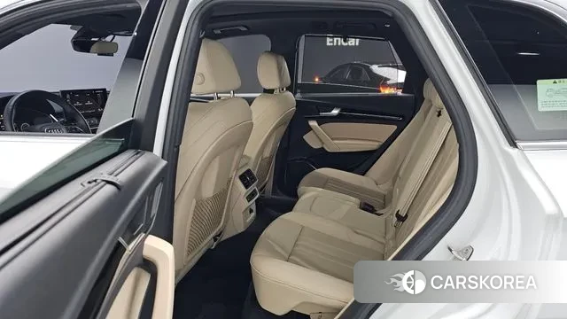 Audi Q5 (FY) 2021 Белый из Кореи, фото 2