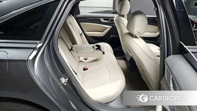 Audi A6 (C8) 2022 Серый из Кореи, фото 2