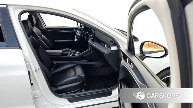 Kia K5 3rd generation 2023 Белый из Кореи, фото 2