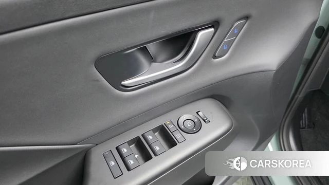 Hyundai Kona (SX2) 2024 Зеленый из Кореи, фото 2