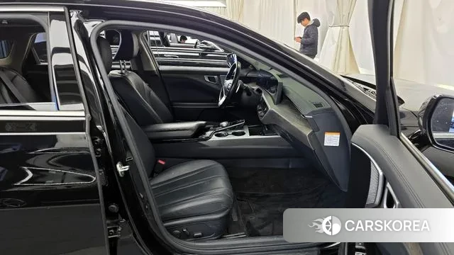 Kia K8 Hybrid 2022 Черный из Кореи, фото 2