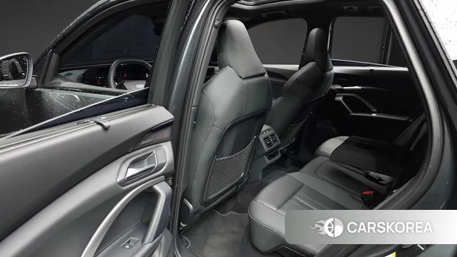 Audi Q5 (80A) 2025 Серый из Кореи, фото 2