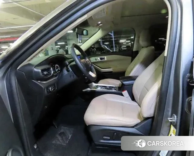 Ford Explorer 6th Generation 2023 Серый из Кореи, фото 2