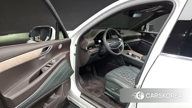 Genesis GV80 2023 Белый из Кореи, фото 2