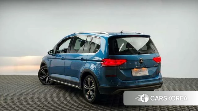 Volkswagen Touran L 2022 Синий из Китая, фото 2