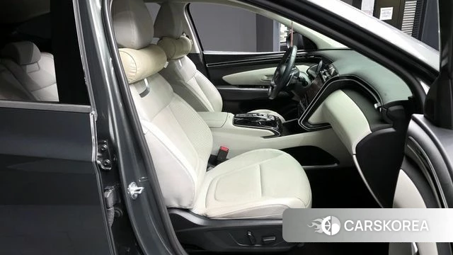 Hyundai Tucson (NX4) 2021 Серый из Кореи, фото 2