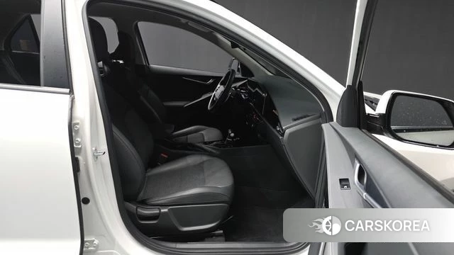 Kia Di Ol Nu Niro 2022 Белый из Кореи, фото 2