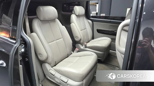 Kia The New Carnival 2020 Серый из Кореи, фото 2
