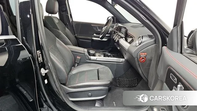 Mercedes-Benz GLB-Class X247 2020 Черный из Кореи, фото 2