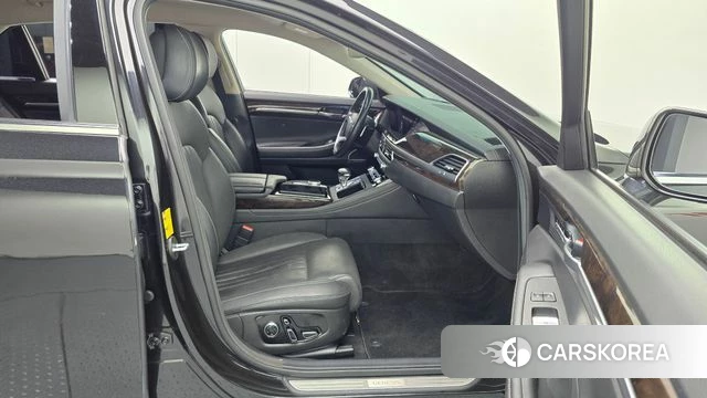 Genesis G90 2019 Черный из Кореи, фото 2