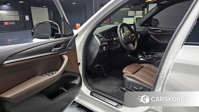 BMW X3 (G01) 2023 Белый из Кореи, фото 2