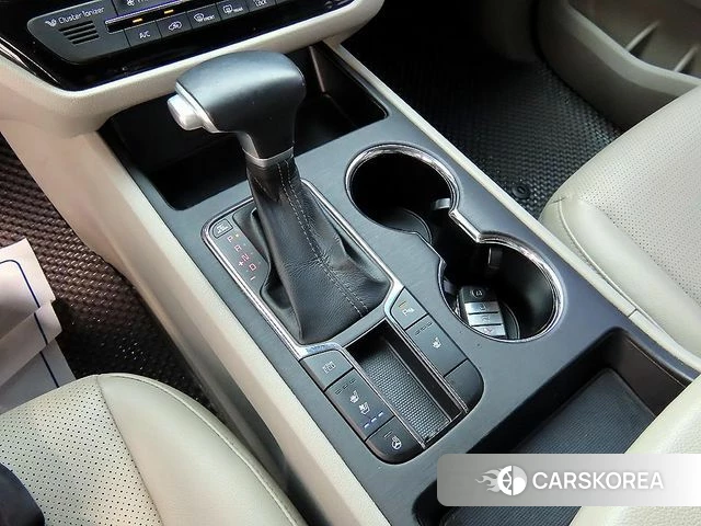 Kia The New Carnival 2019 Черный из Кореи, фото 2