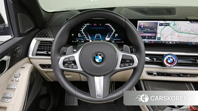 BMW X7 (G07) 2025 Черный из Кореи, фото 2