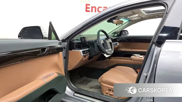 Hyundai Grandeur Hybrid (GN7) 2023 Серебряный из Кореи, фото 2