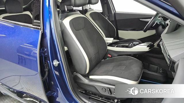 Kia EV6 2022 Синий из Кореи, фото 2