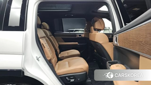 Hyundai Santa Fe (MX5) 2024 Белый из Кореи, фото 2