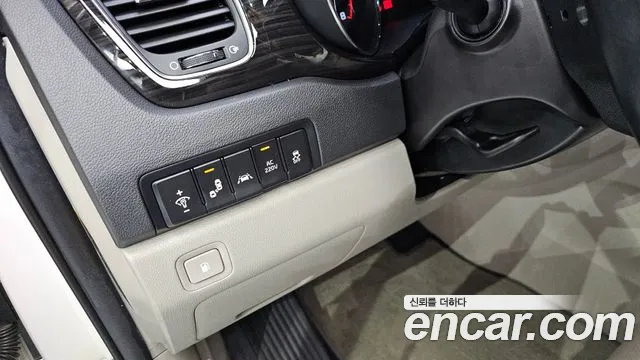 Kia The New Carnival 2019 Белый из Кореи, фото 2