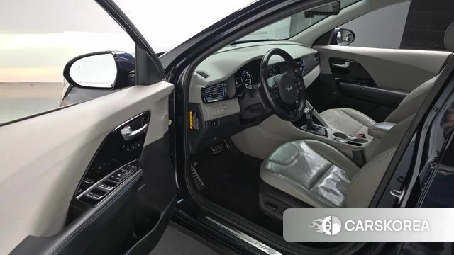 Kia Niro 2018 Синий из Кореи, фото 2