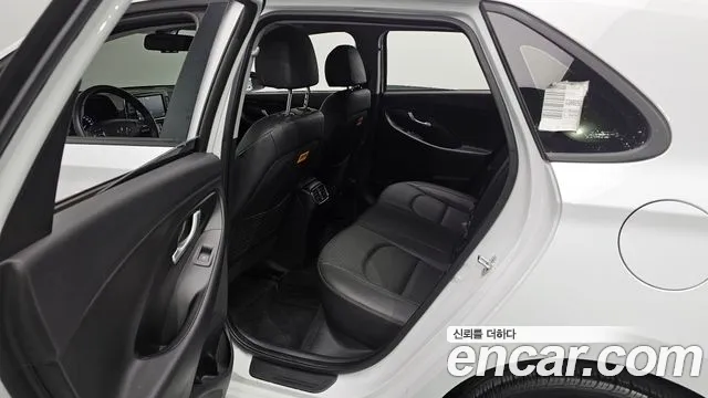 Hyundai i30 (PD) 2018 Белый из Кореи, фото 2