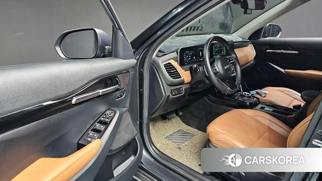 Kia The New Seltos 2023 Серый из Кореи, фото 2