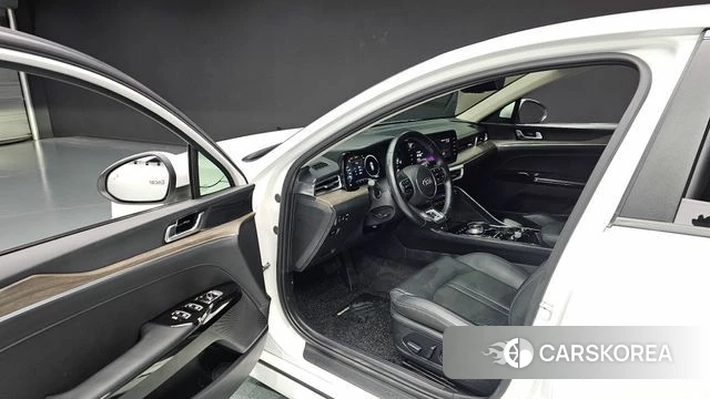 Kia K5 3rd generation 2021 Белый из Кореи, фото 2