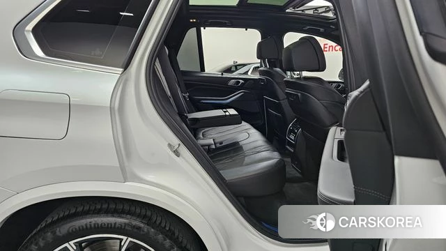 BMW X5 (G05) 2023 Белый из Кореи, фото 2