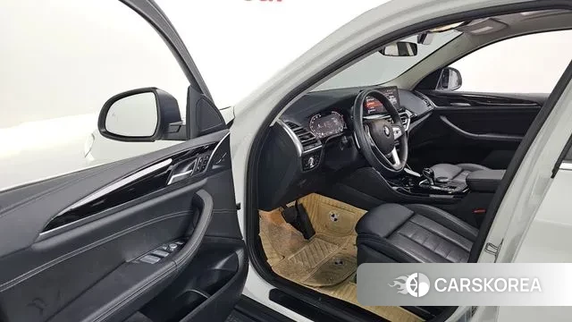 BMW X4 (G02) 2023 Белый из Кореи, фото 2