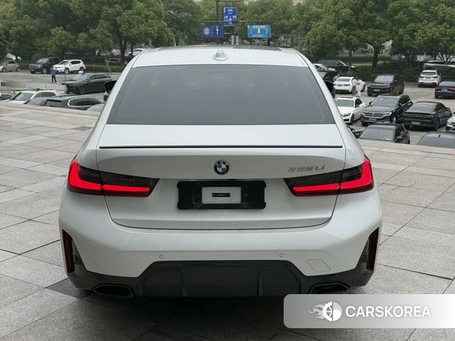 BMW 3 series 2023 Белый из Китая, фото 2