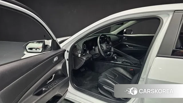 Hyundai Avante (CN7) 2021 Белый из Кореи, фото 2