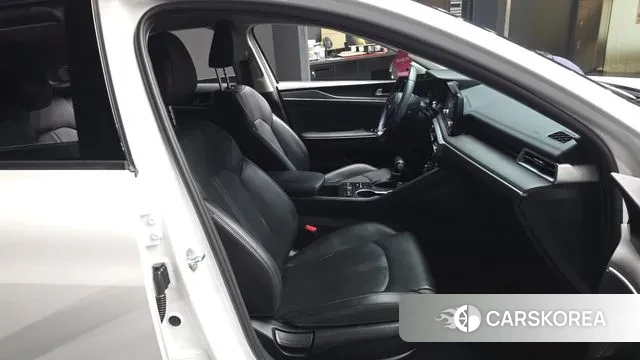 Kia K5 3rd generation 2022 Белый из Кореи, фото 2