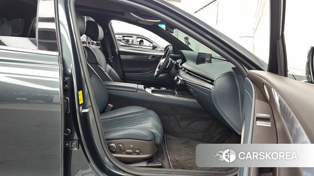 Genesis G80 (RG3) 2023 Небесно-голубой из Кореи, фото 2