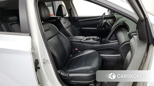 Hyundai Tucson (NX4) 2021 Белый из Кореи, фото 2