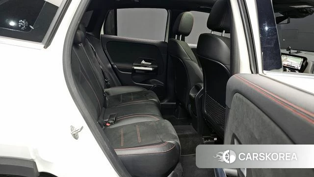 Mercedes-Benz GLA - Class H247 2020 Белый из Кореи, фото 2