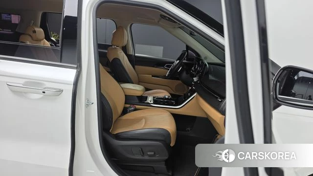 Kia Carnival 4th generation 2021 Белый из Кореи, фото 2