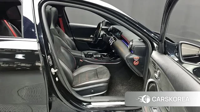 Mercedes-Benz A-Class W177 2020 Черный из Кореи, фото 2