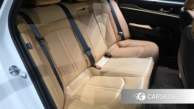 Kia K5 Hybrid 3rd Generation 2023 Белый из Кореи, фото 2