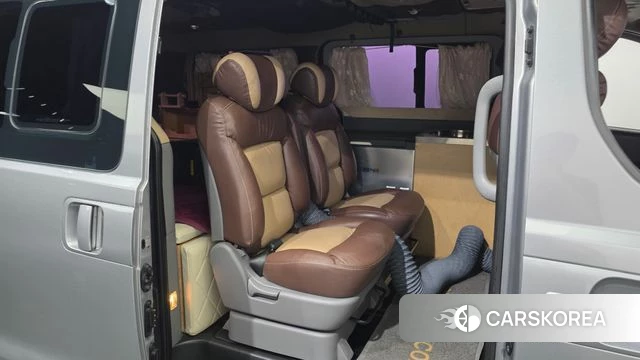 Hyundai The New Grand Starex 2018 Серебряный из Кореи, фото 2