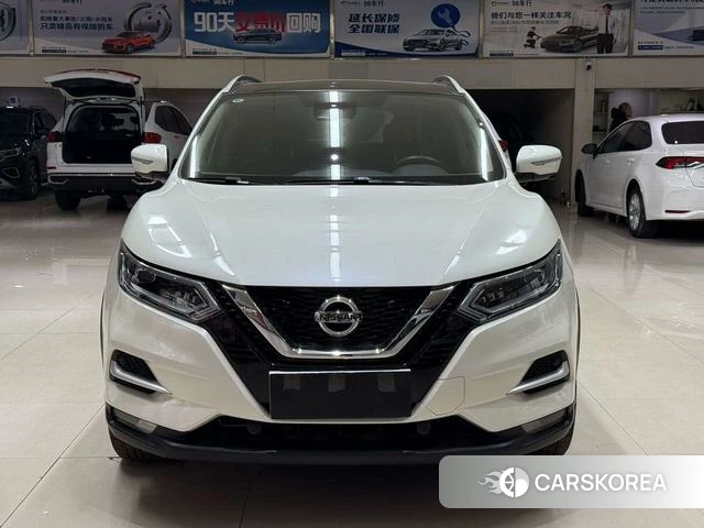 Nissan Qashqai 2023 Белый из Китая, фото 2