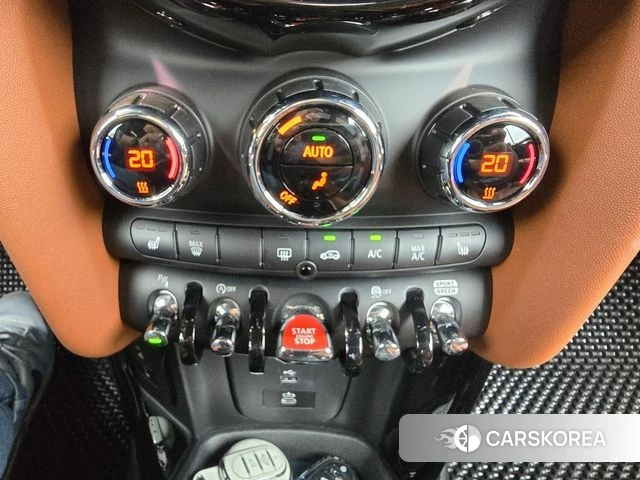 Mini Cooper S Convertible 2024 Серый из Кореи, фото 2