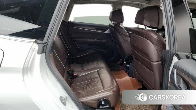 BMW 6 Series GT (G32) 2019 Белый из Кореи, фото 2